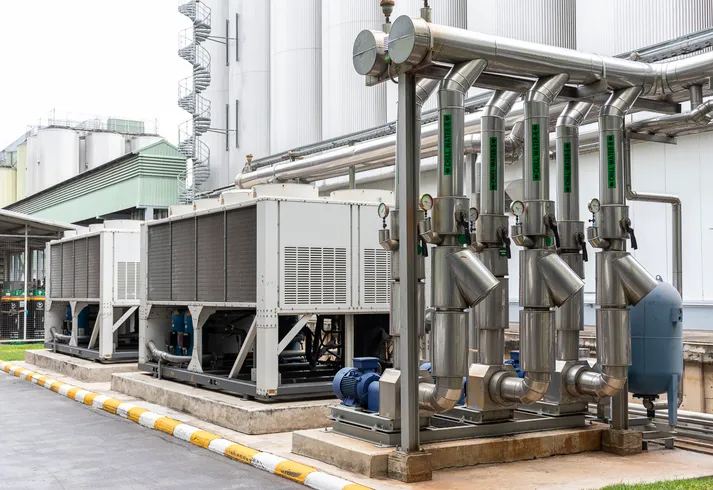 Instalación completa tubería agua helada proceso chiller Juárez AZVIR